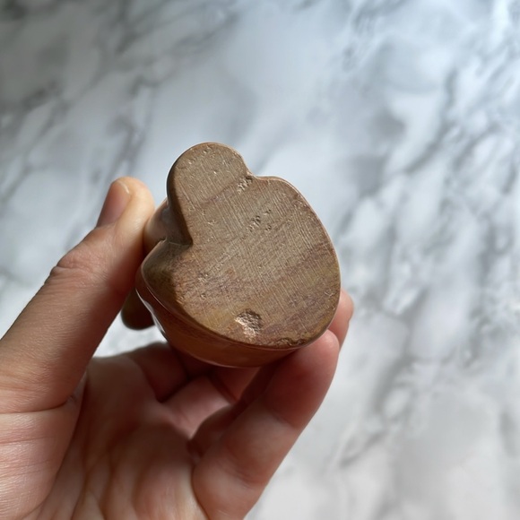 Vintage soapstone "grump cat" figurine - Picture 6 of 7